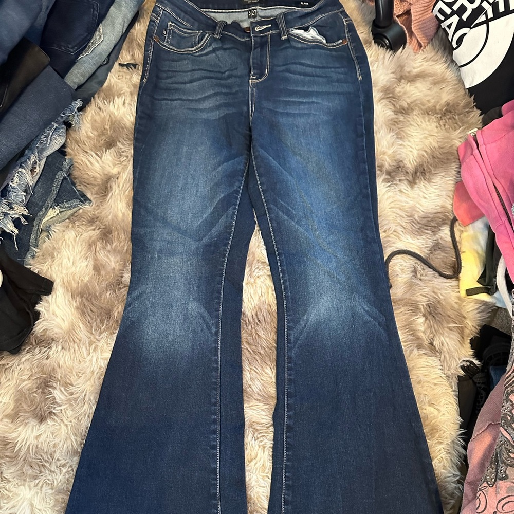 Judy Blue Flare jeans in the color blue. Size 5/27
